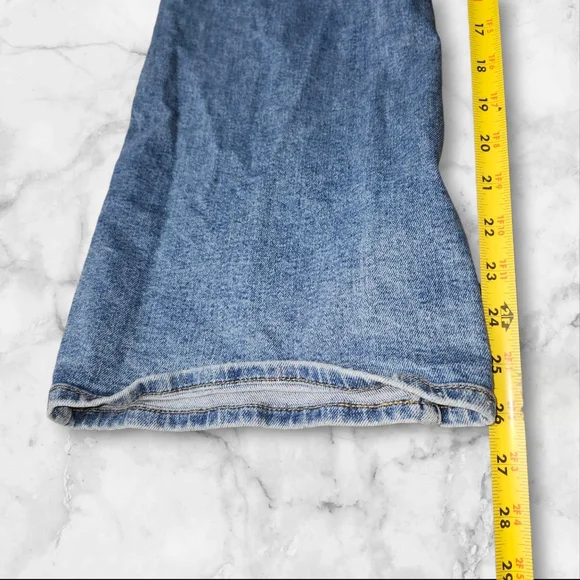 Plus Size Levis High Waisted crop Flare Jeans - Picture 6 of 7